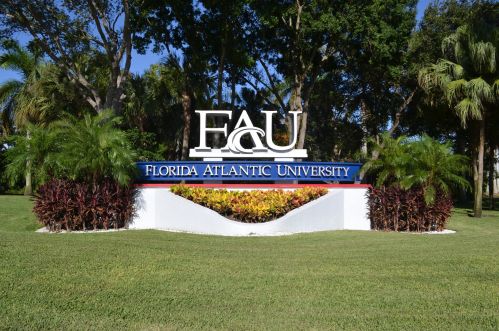 5050 24th Cir, Boca Raton FL  33431-4330 exterior