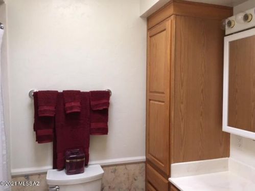 211 Paseo De Golf, Green Valley AZ 85614-3316 exterior