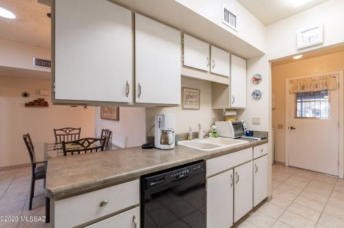 2778 Camino Selva, Green Valley AZ 85622-8203 exterior