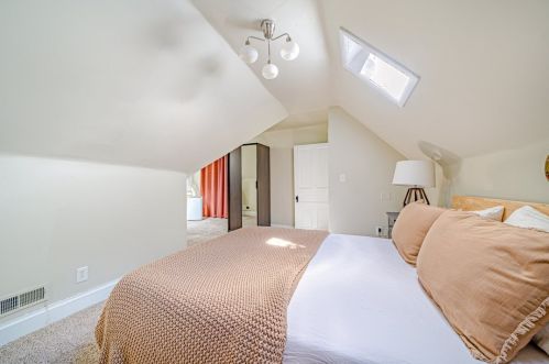 720 Mifflin Ave, Pittsburgh PA 15221-3438 exterior