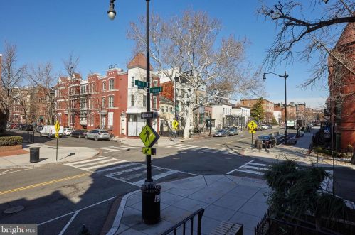 1815 18th St, Washington DC  20009-4614 exterior