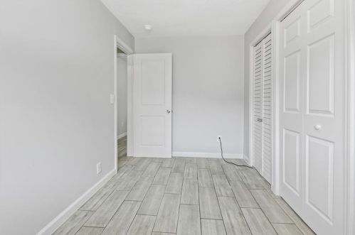 379 Elm St, Atlanta GA 30318-8501 exterior