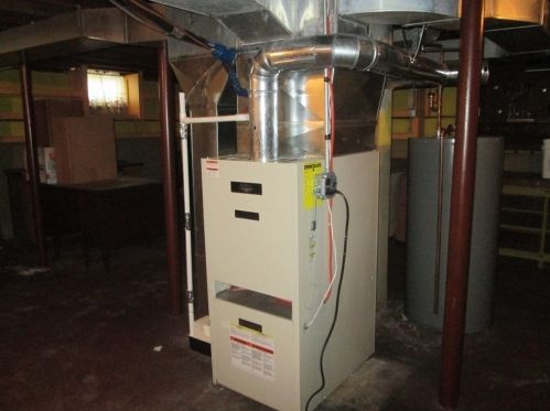 11 Glendale St, Chicopee MA 01020-3518 exterior