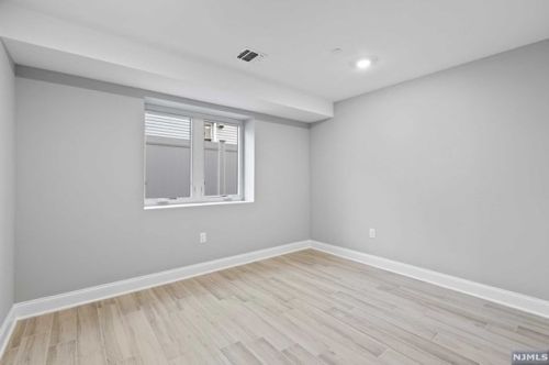 57 Lincoln Ave, Cliffside Park NJ 07010-1820 exterior