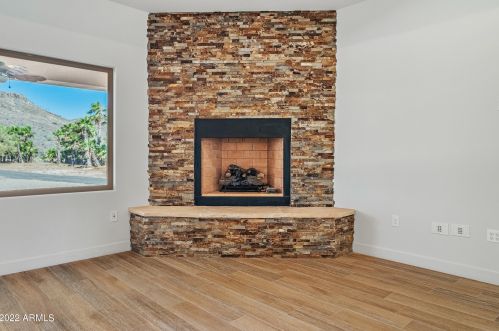 36648 27th Ave, Phoenix AZ 85086-8747 exterior