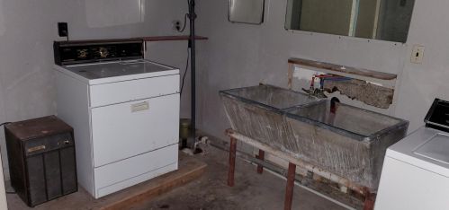 2131 G Ave, Kalamazoo MI 49004-1942 exterior