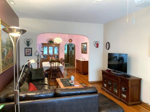 5546 Wilson Ave, Chicago IL 60625-3760 exterior