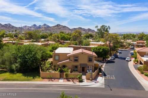 10431 10th Pl, Phoenix AZ 85020-8535 exterior