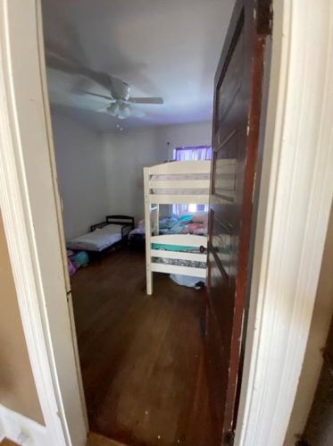 77 Vandewater St, Providence RI 02908-1624 exterior