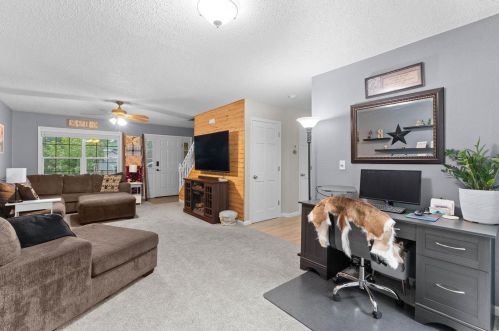 908 Falcon Dr, Imperial MO 63052-1747 exterior