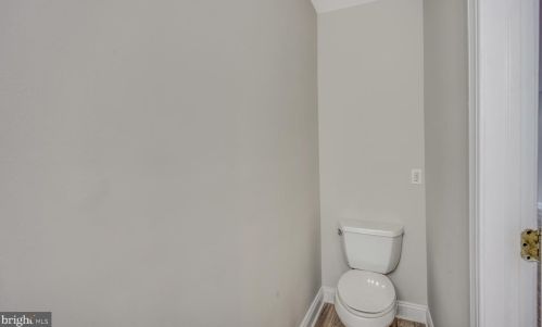 256 Clay St, Trenton NJ 08611-1716 exterior