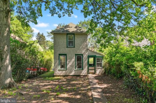 418 Jefferson Ave, Pottstown PA  19464-4702 exterior