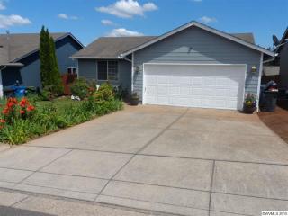 5224 Nightcap St, Salem, OR 97306-1178