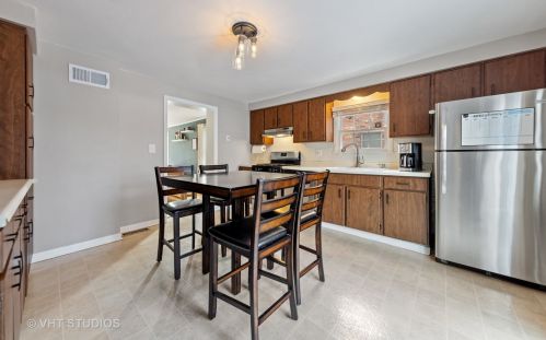 5540 Olcott Ave, Chicago IL 60706-1136 exterior