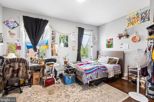 3900 Fairmount Ave, Philadelphia PA  19104-1806 exterior