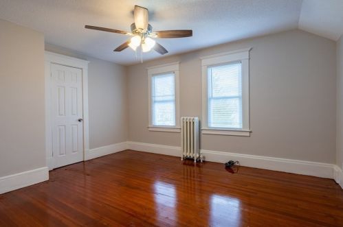 139 Berkshire Ave, Springfield MA  01109-1749 exterior