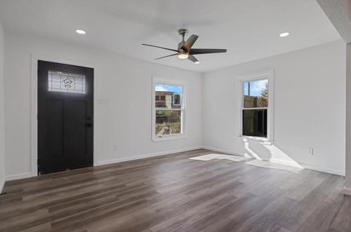 2521 Amelia St, Dallas TX  75235-8222 exterior