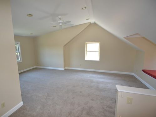 2422 59, Milwaukee WI 53219-2116 exterior