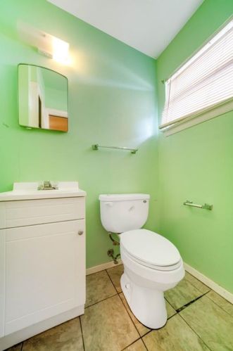 1316 Adelaide Dr, Dallas TX 75216-6911 exterior