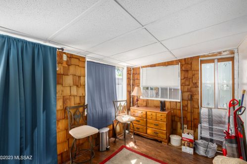 5387 Flying W St, Tucson AZ 85713-4434 exterior