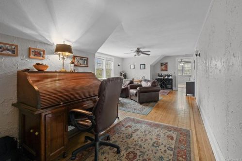 376 Hayward Ave, Mount Vernon NY 10552-1606 exterior