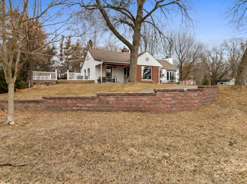 4884 Brookdale Dr, Milwaukee, WI 53228-3352