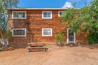 1320 Gearald Way, Fallbrook CA  92028-3568 exterior