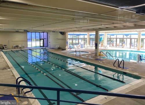 3501 Forest Edge Dr, Silver Spring MD  20906-1547 exterior