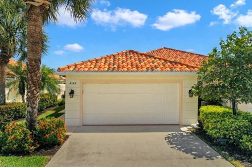 4142 Los Altos Ct, Naples FL 34109-1312 exterior