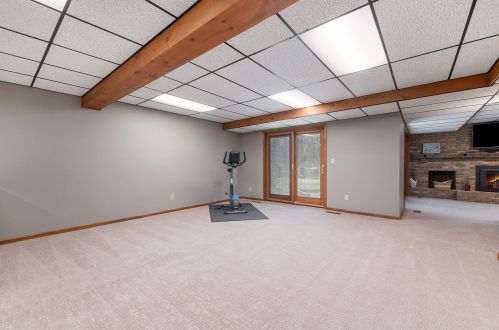 6129 Old Log Trl, Kalamazoo MI  49009-8032 exterior