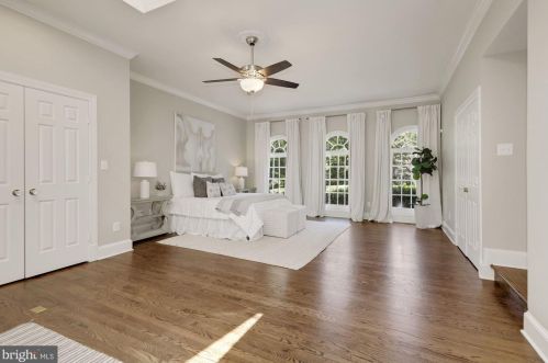 10028 Avenel Farm Dr, Rockville MD  20854-5412 exterior