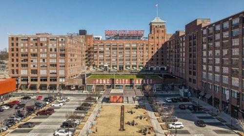 1558 Marona St, Atlanta GA 30307-2833 exterior