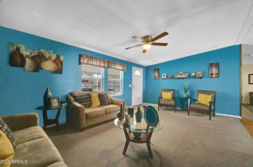 7229 43rd Way, Phoenix, AZ 85042-6320