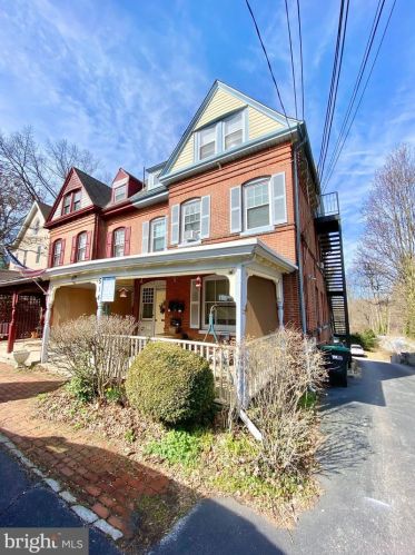 514 Orange St, Media PA 19063-2834 exterior