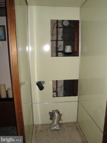 522 Carbon St, Primrose PA 17901-3720 exterior