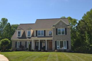 5203 Northland Ct, Mcleansville, NC 27301-8120