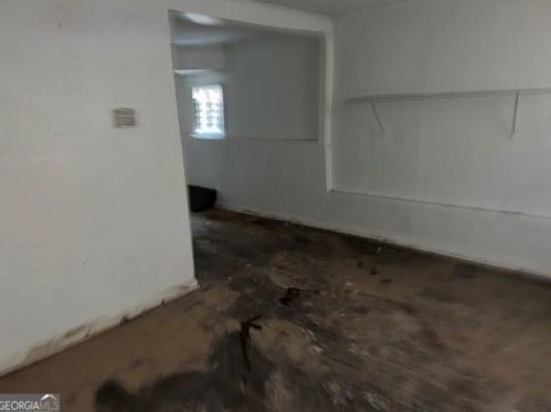 1227 Epworth St, Atlanta GA 30310-3933 exterior