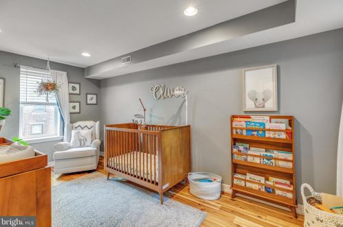 1223 Ellsworth St, Philadelphia PA 19146-2812 exterior