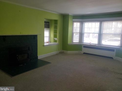 1002 Haworth St, Philadelphia PA 19124-2506 exterior