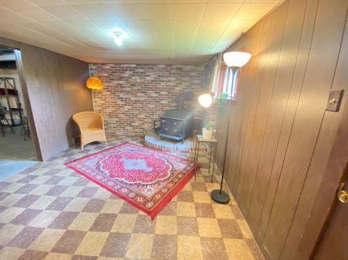 10052 Calvin St, Pittsburgh PA 15201-1144 exterior