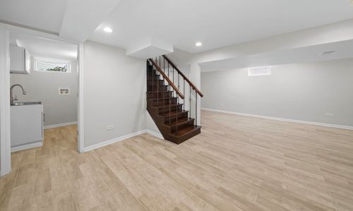 6538 Foster Ave, Chicago IL  60656-2245 exterior