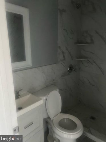 2839 Emerald St, Philadelphia PA  19134-3547 exterior