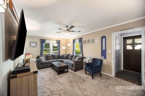 1451 Barclay St, Meskegon MI 49441-2207 exterior