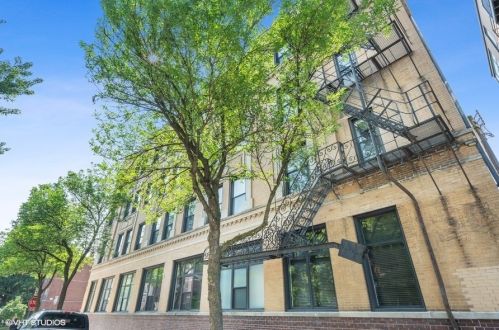 544 Paulina St, Chicago IL  60612-3804 exterior