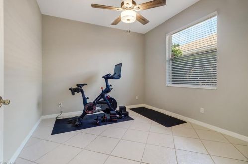 3721 Ashley Ct, Naples FL 34116-7327 exterior