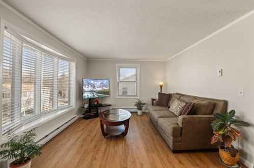 48 4 St, Worcester MA 01602-3107 exterior