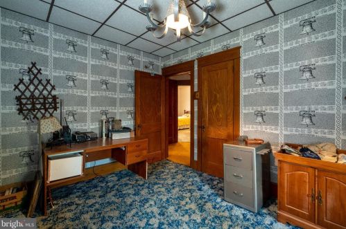 1819 Willow St Pike, Lancaster PA 17602-4838 exterior