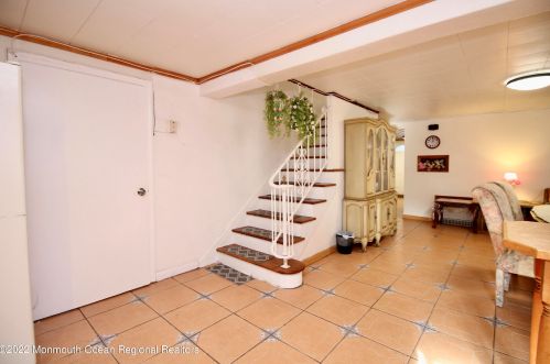 127 Charlton Ave, Hasbrouck Heights NJ 07604-1507 exterior