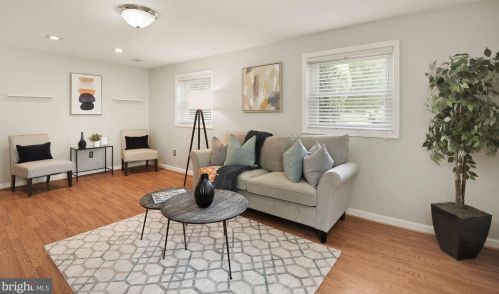 12719 Bushey Dr, Silver Spring MD 20906-4205 exterior