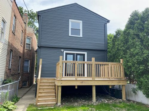 4452 Leland Ave, Chicago IL  60630-4043 exterior